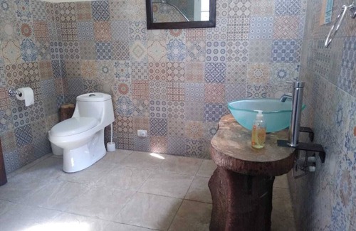 Amatitlan Hotel | Villa el Rosario