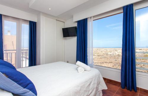 Corralejo Villa | Villa Emma Private Pool Wifi FIBRA MiniGolf