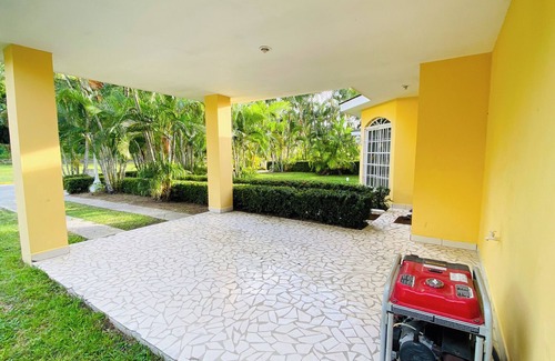 Corozal Villa | Villa en Palma Real con Piscina Privada