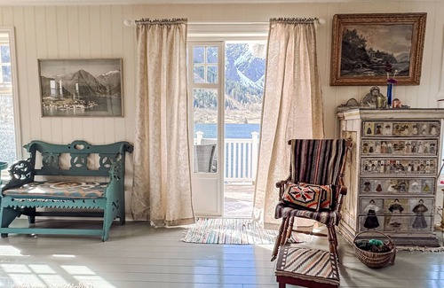Balestrand House | Villa Esefjord by Interhome