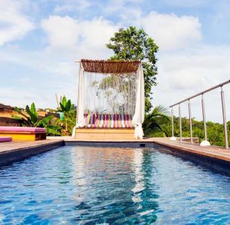 Isla Solarte Resort | Villa F&B