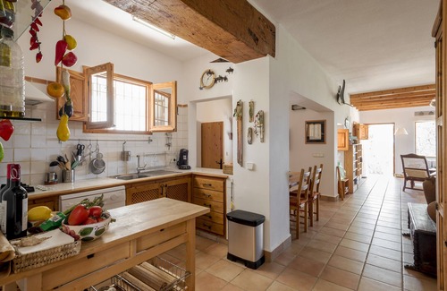 Cala Comte Villa | Villa for 4 people 500 m from the beach