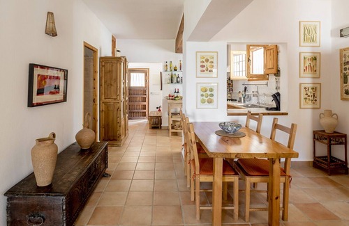 Cala Comte Villa | Villa for 4 people 500 m from the beach