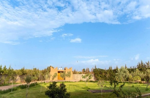 Aghouatim Villa | Villa farm host heated pool view Grand Atlas