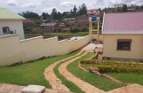 Antananarivo Avaradrano Villa | Villa faravohitra