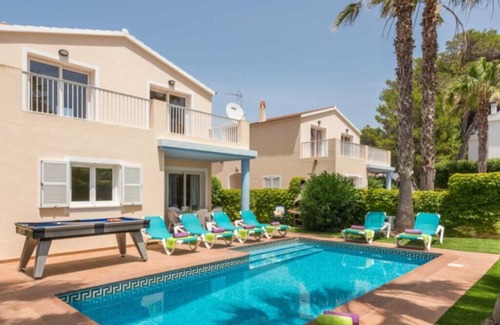 Cala Blanca Ski Chalet | Villa Fina con piscina privada