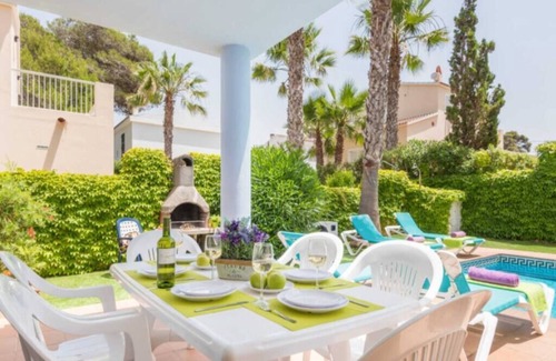 Cala Blanca Ski Chalet | Villa Fina con piscina privada