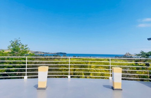 Antsiranana House | Villa Fiadanana – with Fabulous Sea View!