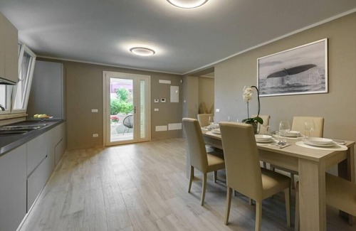 Querceta Villa | Villa Fiumetto Comfortable holiday residence