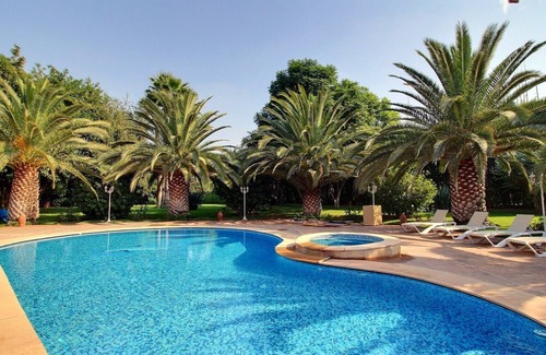 Sidi Abdallah Ghiat House | Villa for rent 15 minutes from Marrakech with heated pool