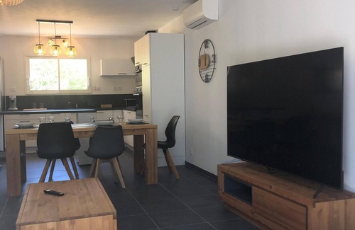 Saint-Laurent-de-Carnols Villa | Villa au Coeur de la Vallée de Cèze