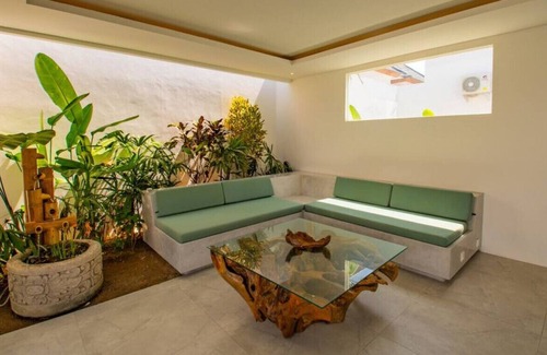 Drupadi Villa | Villa Gaia · Rice field view 2 BR villa seminyak beachside
