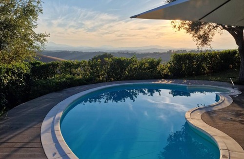Ostra Villa | Villa Gelso: your luxury villa with pool and sauna in Le Marche region