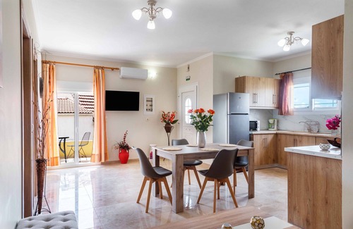 Lefkimmi Apartment | Villa Georgia #1 Corfu AC in all rooms