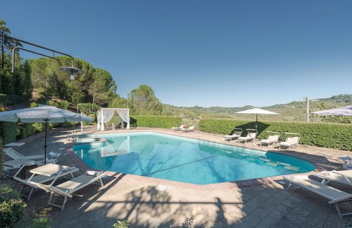 Toiano Villa | Villa Ginestraio 14, Emma Villas