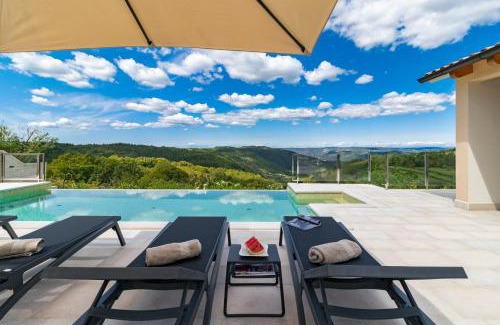 Kircija Villa | Villa Grazia - with heated salt water Pool