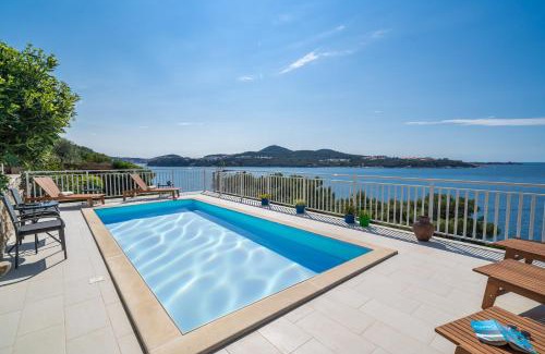 Lozica Apartment | Villa Green Sunset