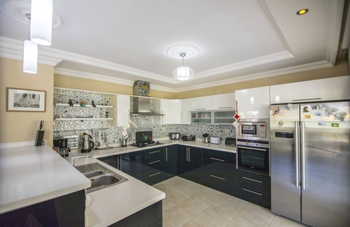 Dalyan City Center Villa | Villa Hadigari with private pool/children pool/jacuzzi and so reasonable price