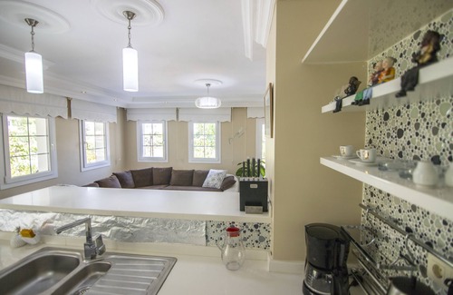 Dalyan City Center Villa | Villa Hadigari with private pool/children pool/jacuzzi and so reasonable price