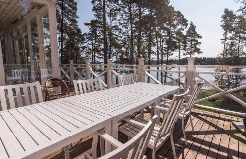 Rosala Villa | Villa Harald - Beachfront