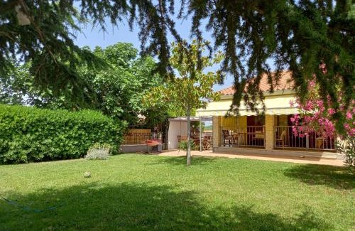 Kastelir-Labinci Villa | Villa Henne