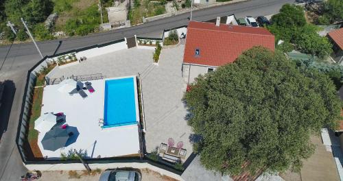 Kornic Villa | Villa HERA
