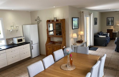 Montbrun-des-Corbieres Villa | Villa in Montbrun near Canal du Midi