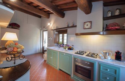 Casalguidi House | Villa il Gallo promoted By WeekHomes.com