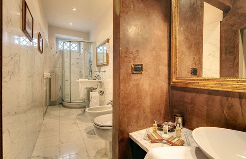 Grassina House | Villa il Sasso - Dimora d'epoca