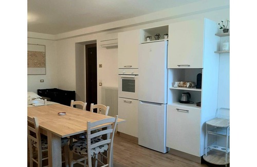 Carassai Villa | Villa in Carassai with 4 bedrooms sleeps 11
