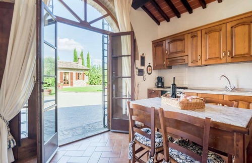 Cortona House | Villa in Cortona near Beach & Golf Courses