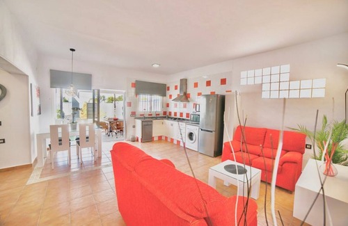 Conil de la Frontera Villa | VILLA IN CONIL PRIVATE POOL, VILLA YUCA