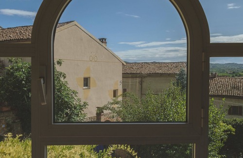 Castagnole delle Lanze Villa | Villa in the Langhe area