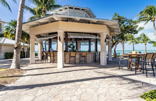 Rock Harbor Villa | Villa in Key Largo – Gym, Pool + Beach