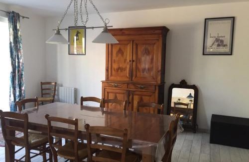 Olonzac Villa | Villa in Olonzac with Pool near Lac du Jouarres