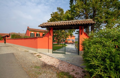 Fubine Villa | Villa in Piedmont with private pool in the middle of the Tenuta CostaRossa winery