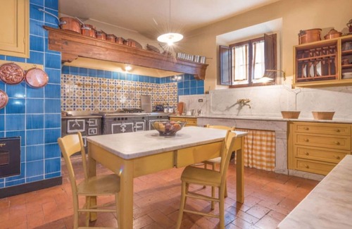 Borgo San Lorenzo Villa | Villa in Poggiolo-salaiole with 6 bedrooms sleeps 12
