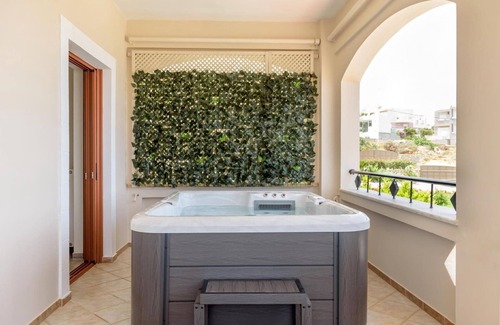 Atsipópoulon Villa | Villa in Rethymno with Pool & Jacuzzi