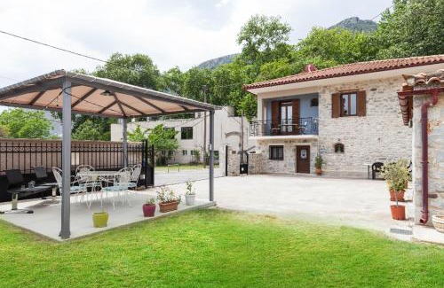 Tripi Villa | Villa Iris