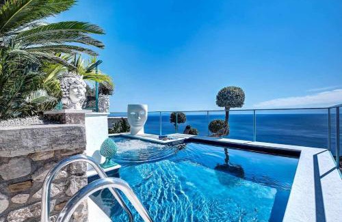 Nerano Villa | Villa Islamorada Pool and Sea View
