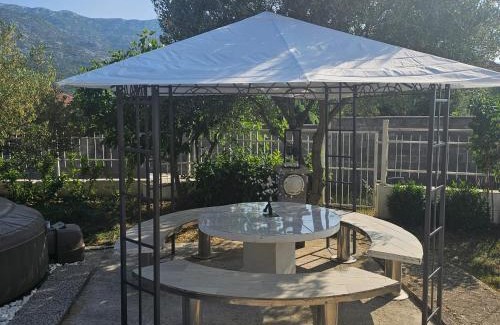 Kotlenice House | Villa Ivana-20 minutes from Split