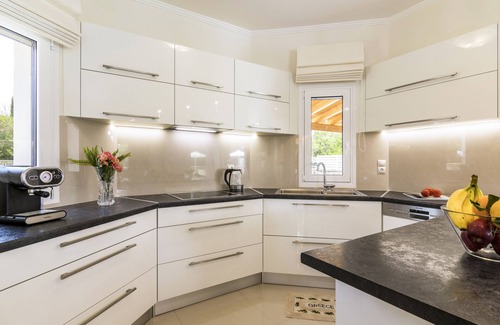 Gouvia Villa | Villa Johnnie