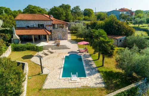 Sabljici Villa | Villa Karlo - Sabljići - Island of Krk - traditional stone villa with pool