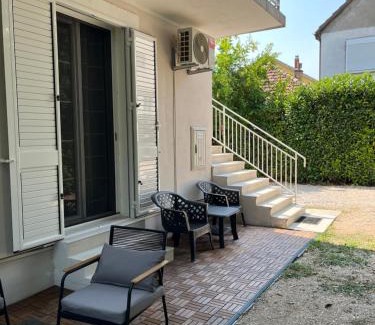 Tomicici Apartment | Villa Ksenija apartment