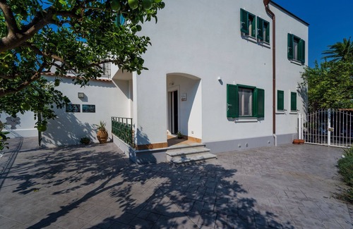 Seiano Villa | Villa La Pagaia Sorrento Coast