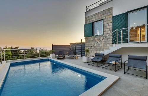 Bast Villa | Villa la Perla