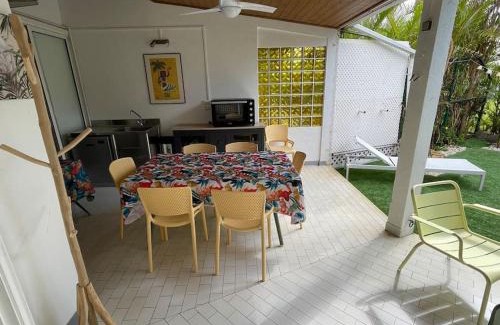 L'Ermitage-les-Bains Villa | Villa la Playa pieds dans l'eau lagon + piscine