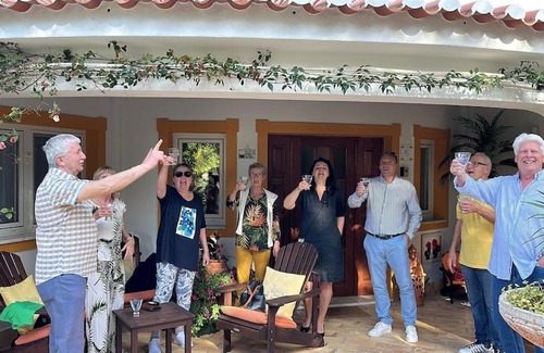 Funchal Villa | Villa Lagos Algarve for families & friends, 6 bedrooms, 7 bathrooms, pool, BBQ, central heating