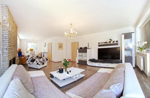 Demanova Apartment | Villa Laura
