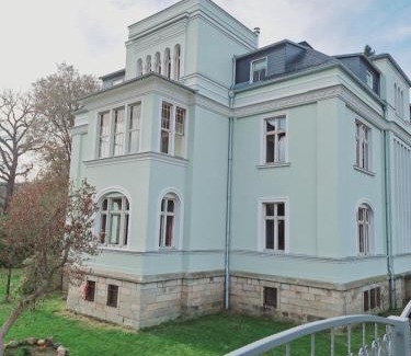Mylau Apartment | Villa Lebensgrund